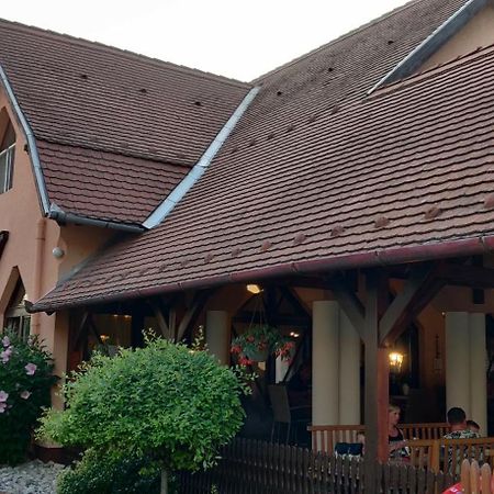 Korona Panzio Bed & Breakfast Balatonberény Eksteriør bilde