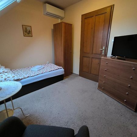 Korona Panzio Bed & Breakfast Balatonberény Eksteriør bilde
