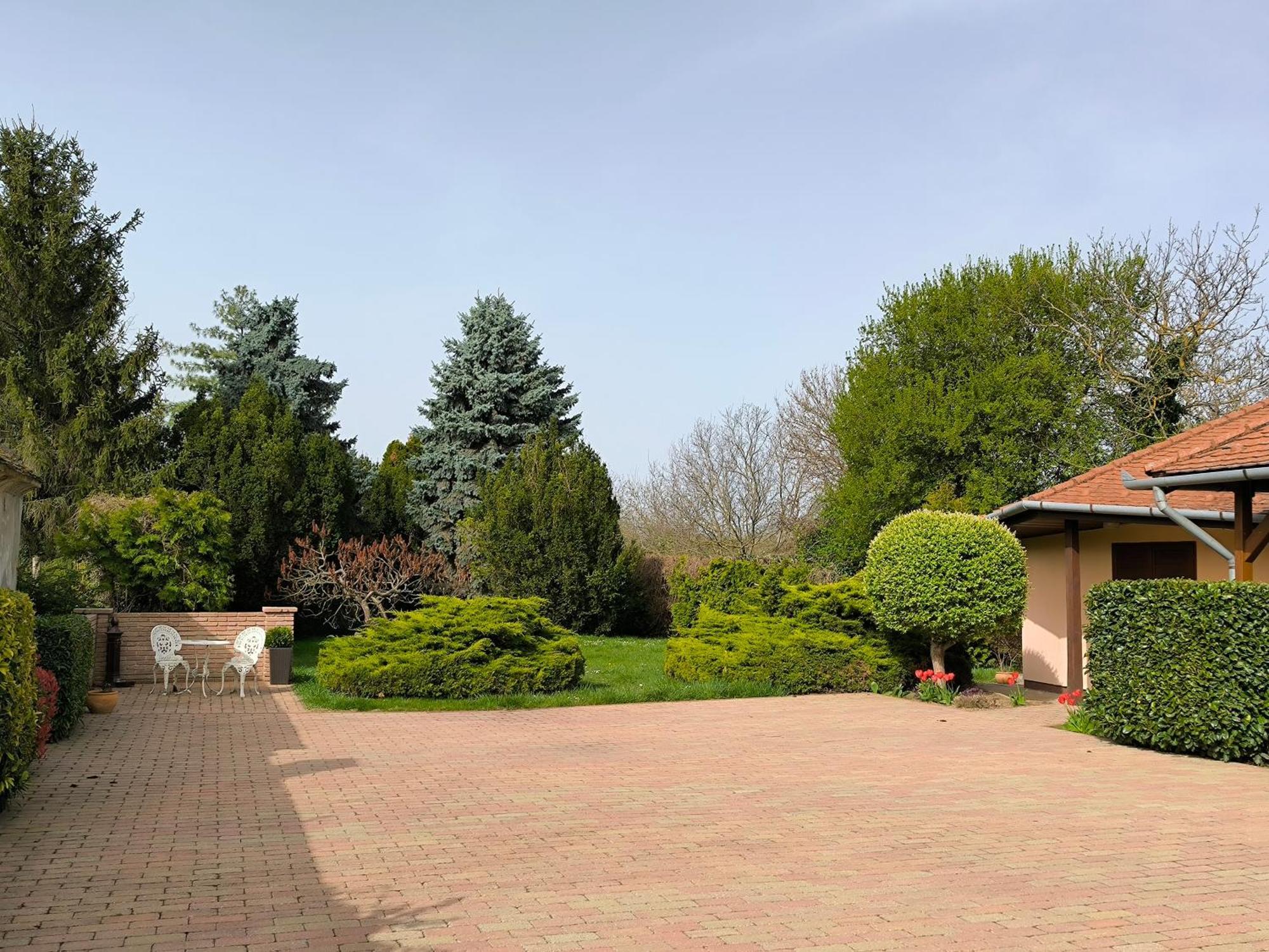Korona Panzio Bed & Breakfast Balatonberény Eksteriør bilde