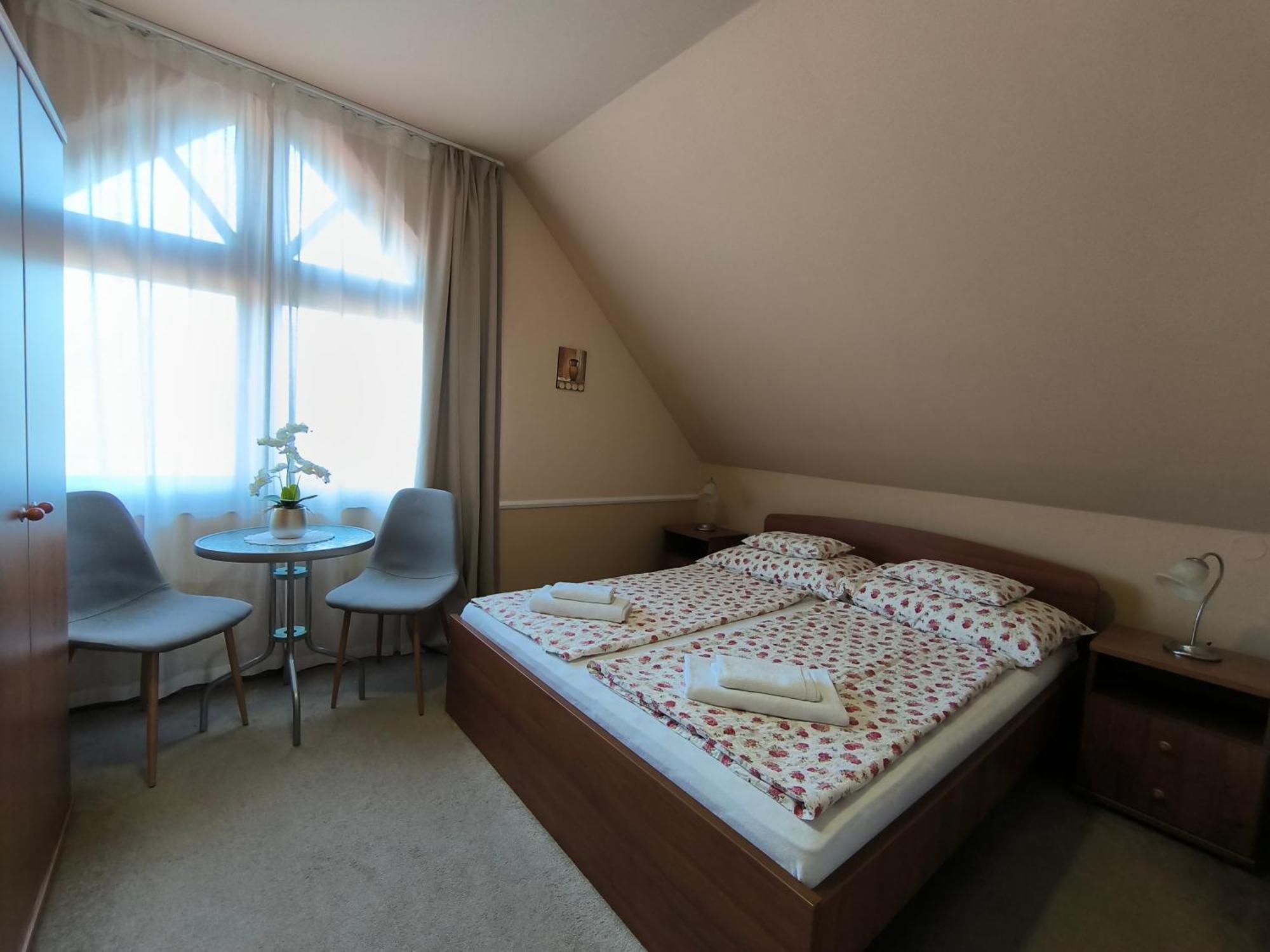 Korona Panzio Bed & Breakfast Balatonberény Eksteriør bilde